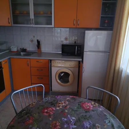 招待所 Kamelia 阿赫托波尔