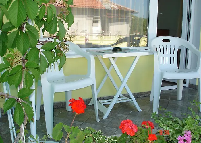 Kamelia Maison d'hôtes Ahtopol